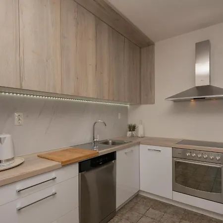 3 Bedroom Nice In